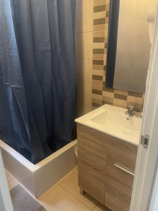 Aparthotel Kaylapart à L'Hospitalet de Llobregat Extérieur photo